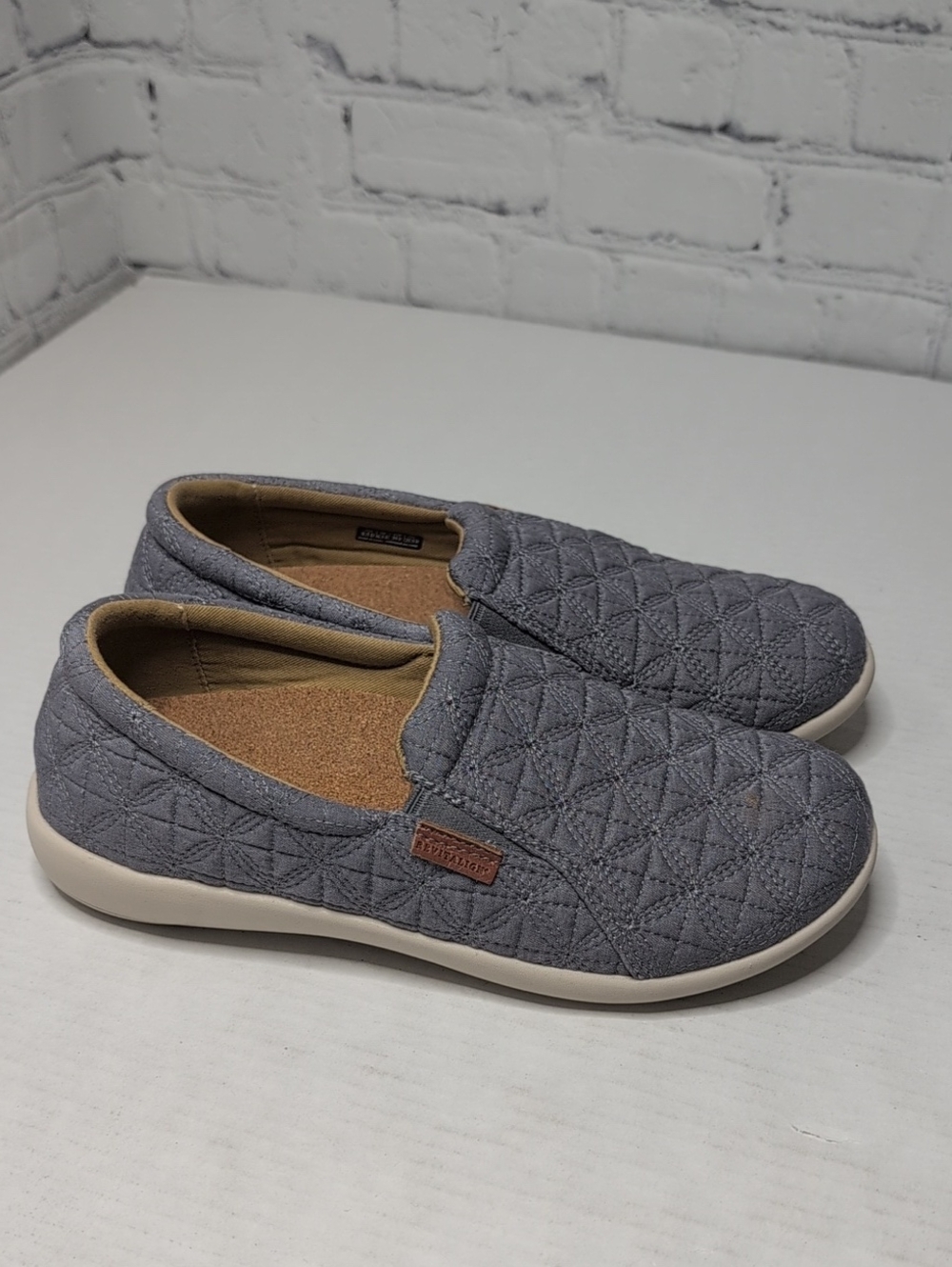 NWOT Revitalign Siesta Serenity Orthotic Slip On Blue